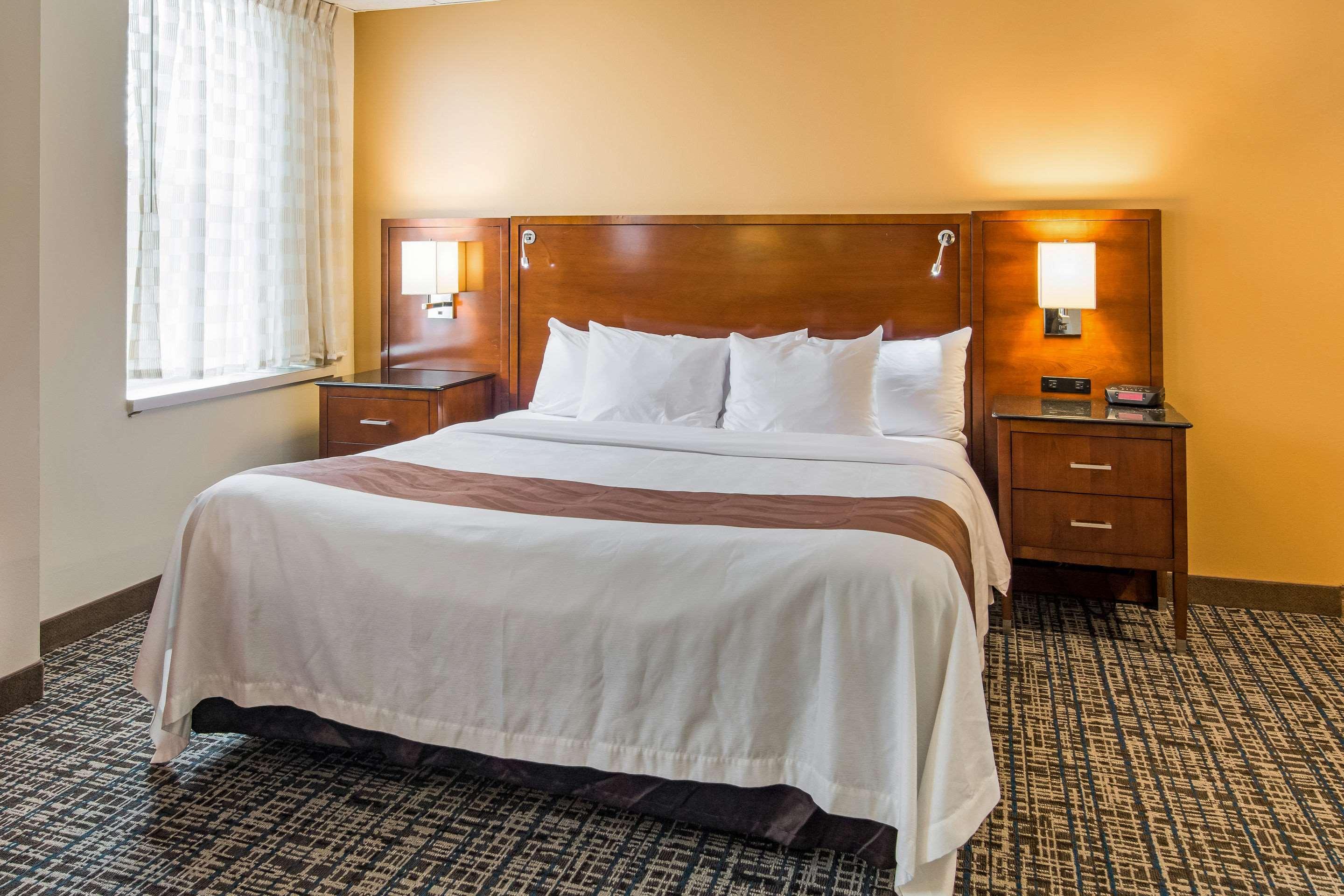 Quality Inn & Suites Virginia Eksteriør bilde
