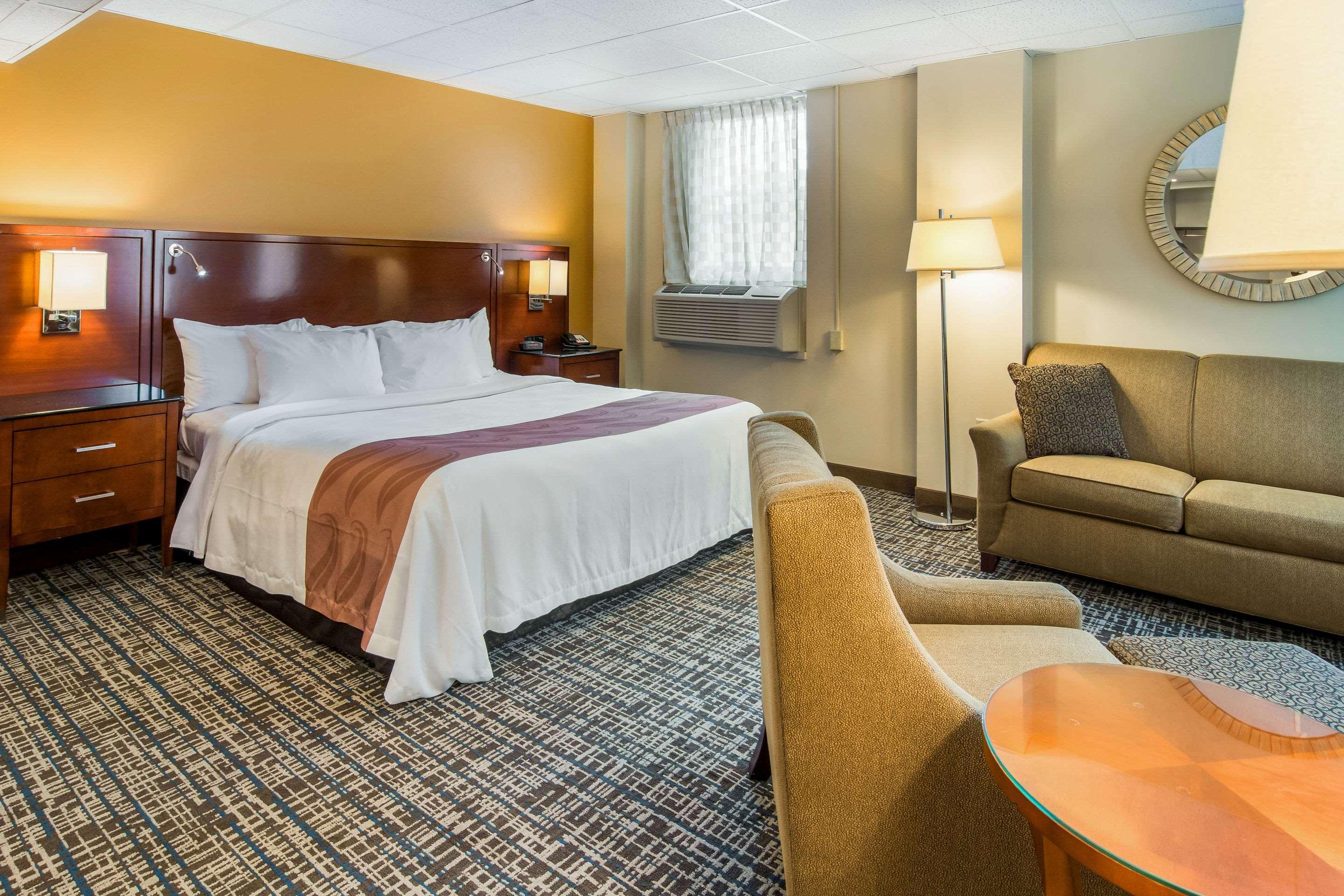 Quality Inn & Suites Virginia Eksteriør bilde