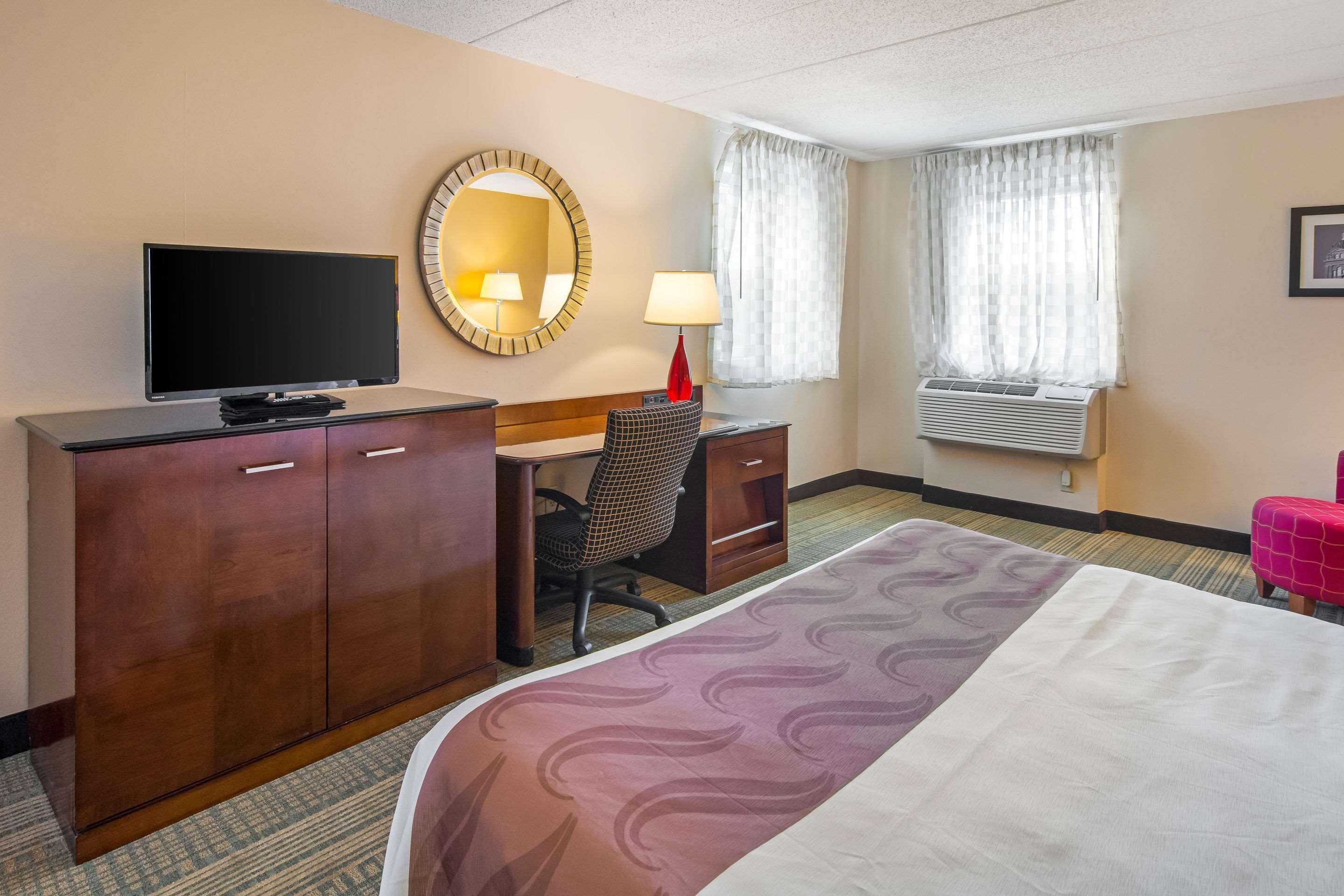 Quality Inn & Suites Virginia Eksteriør bilde
